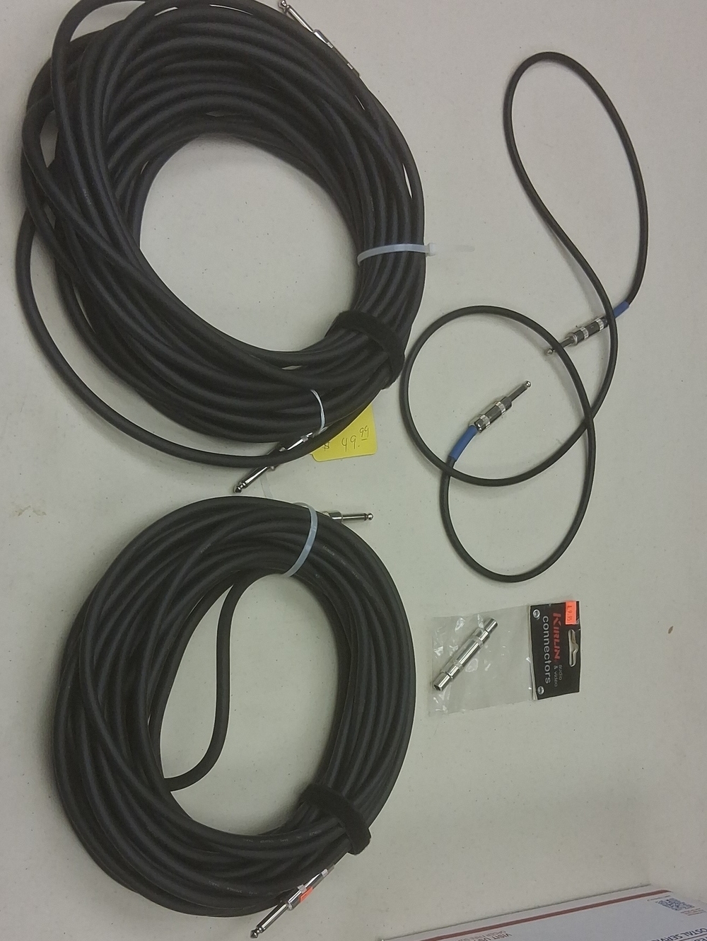 Kirlin SBC 16AWG SPEAKER CABLE READY TO PLUG IN & CONNECTOR PIECE. 100ft Total.